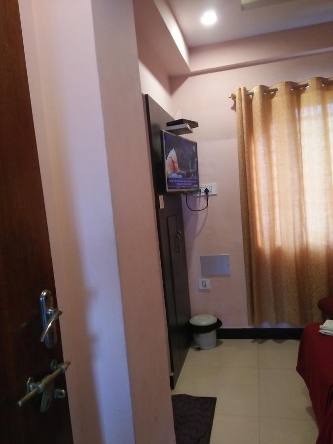 Hotel Sangeeth Lodging Мисор Екстериор снимка