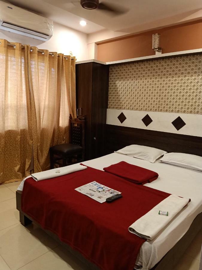 Hotel Sangeeth Lodging Мисор Екстериор снимка